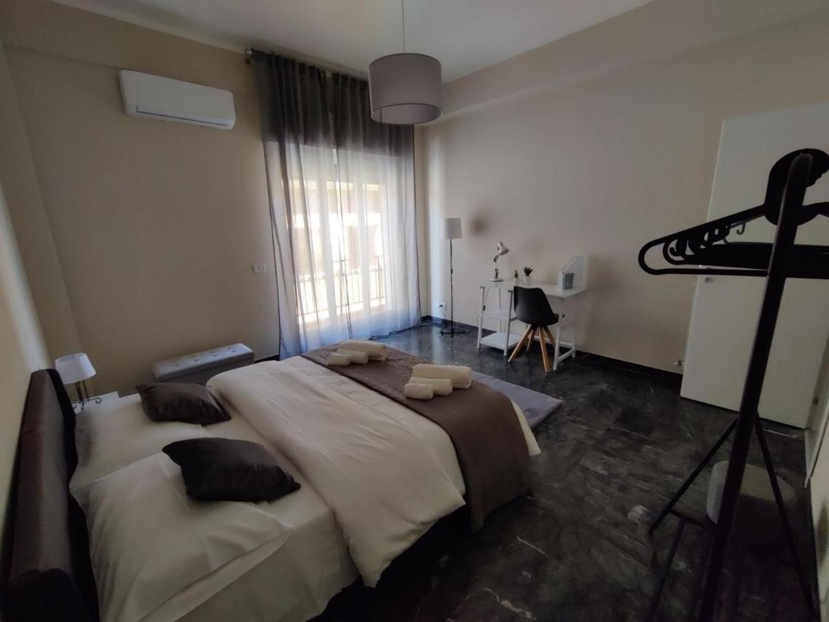 Elpida Apartment Реджо-Калабрія Екстер'єр фото