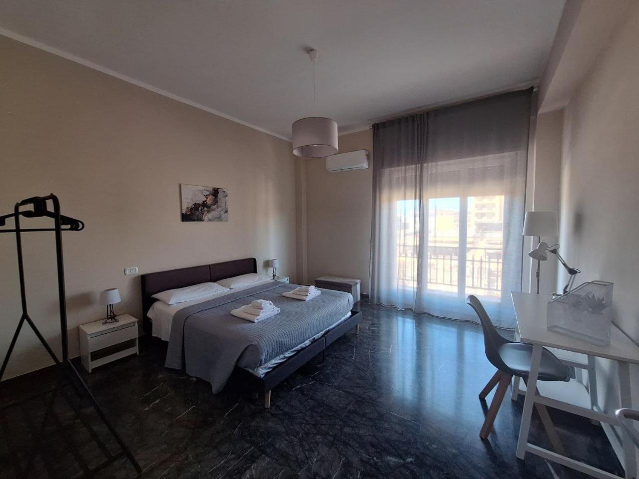 Elpida Apartment Реджо-Калабрія Екстер'єр фото